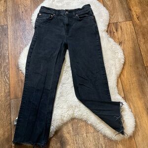 ASOS Design‎ Crop Raw Hem Black Denim Jeans Size 28 Hi Rise